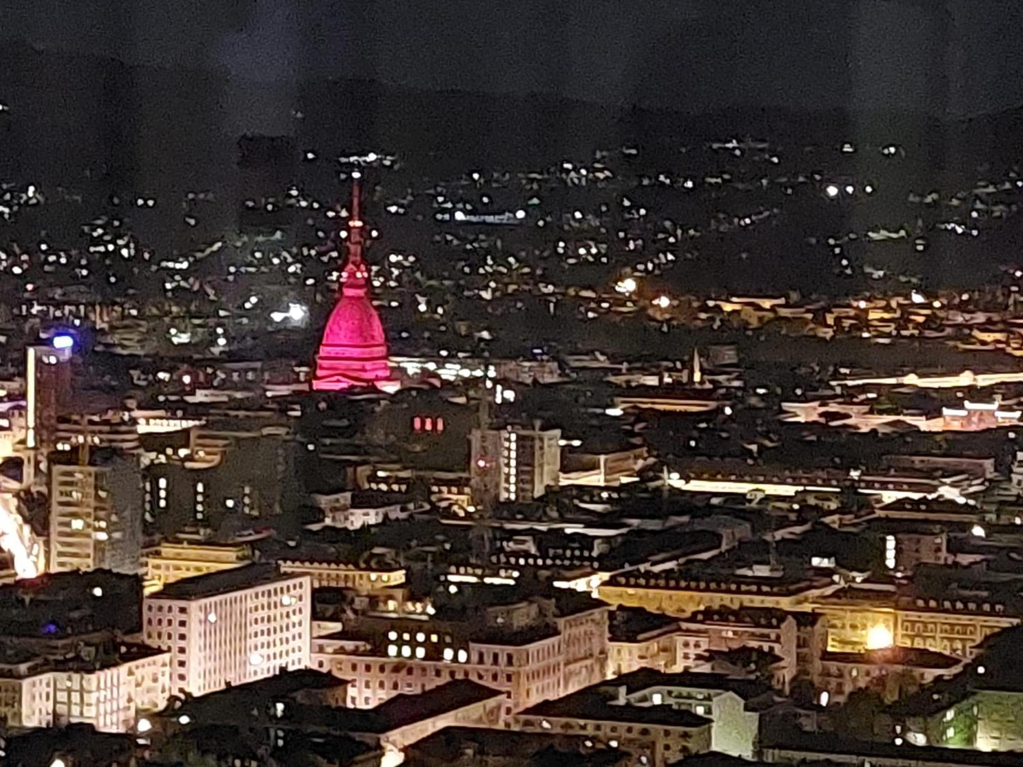 Apartamento Casa Turati - 10 Min Da Porta Nuova & Inalpi Arena *